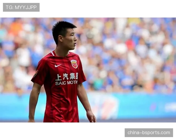 【2026年4月中超联赛·赛中·战报上海海港主场2-0领先河南队，武磊上半场完成梅开二度